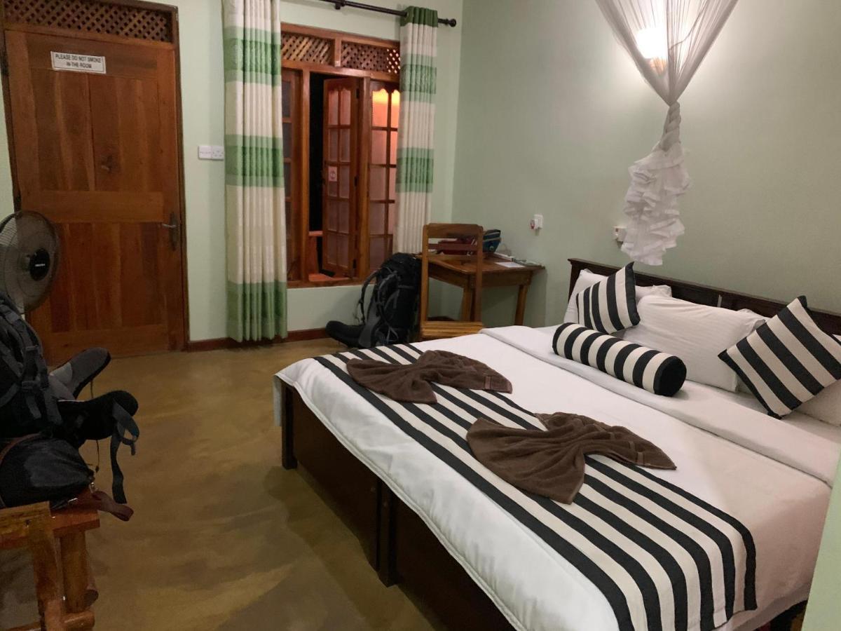 Hotel Dinaro Guest Ella Esterno foto
